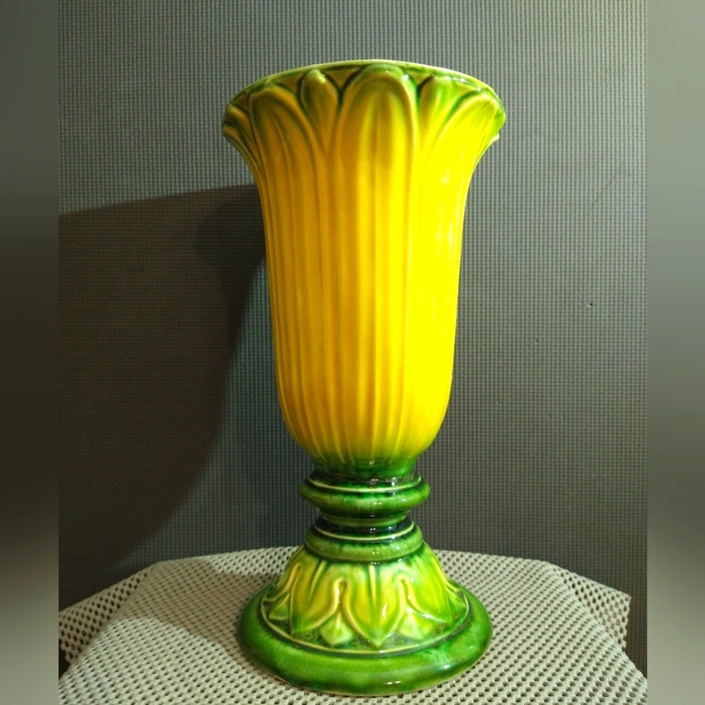 Vintage Mid Century Hull Pottery Vase 11.75"H